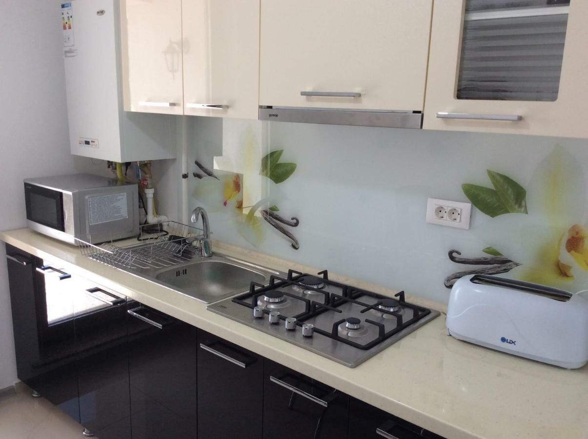Bluewaves Apartment Mamaia Nord Нэводари Экстерьер фото
