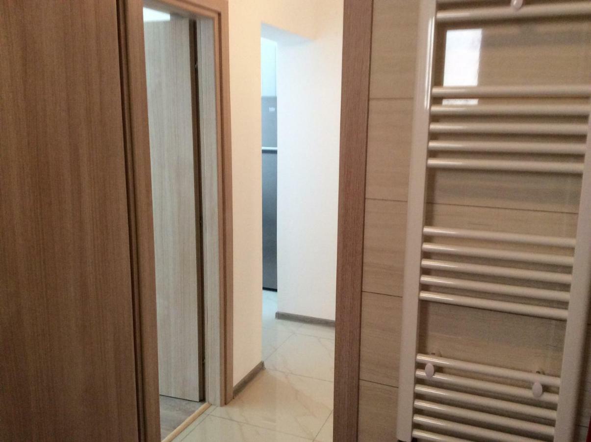 Bluewaves Apartment Mamaia Nord Нэводари Экстерьер фото